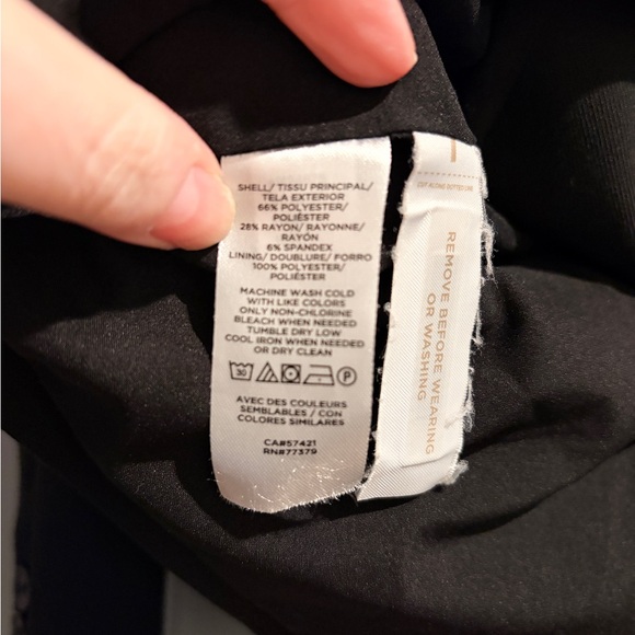 Ann Taylor Black Collarless Blazer | Hidden Button Closure | Size 0 - Picture 4 of 5